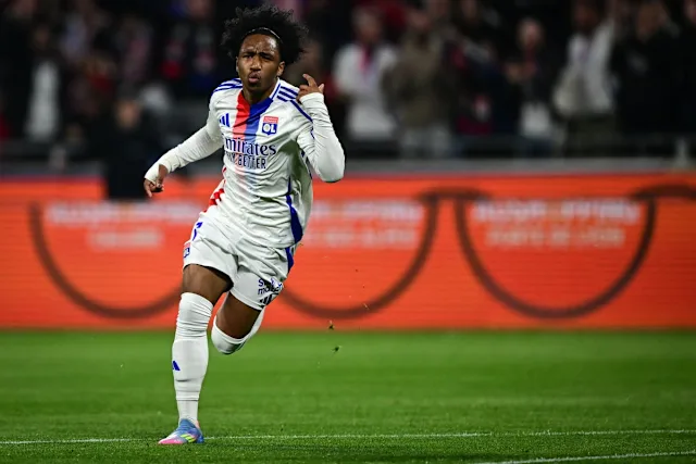  '⿿ҹ' § ˧, ׹ ǧ