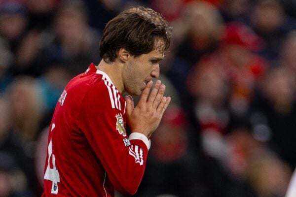 '«' ѴѺҵԵ-'ѵ' ѹͧþõѴԹ