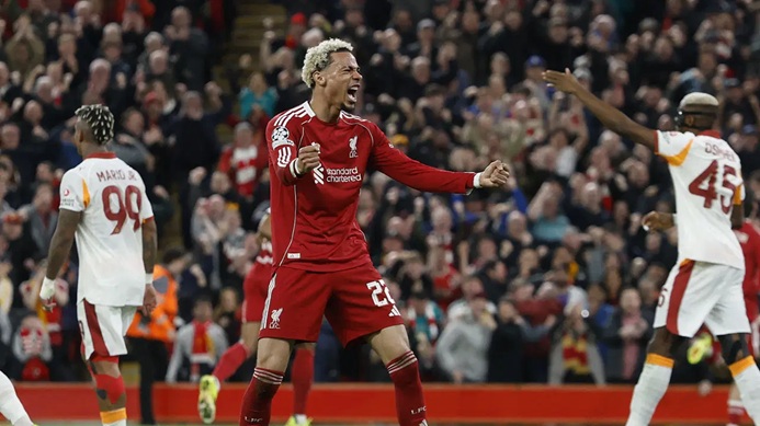 ��ê�� 10-0! '�͡Ե���' ��˧���Ҷ�������� �Ѻ���ҹ��