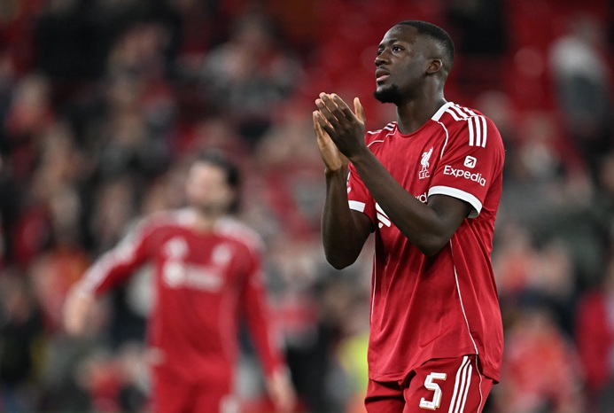 ������¿��! '⡹���' �ʹ��Ҵ�Դ�ѧ������ѭ��˧��