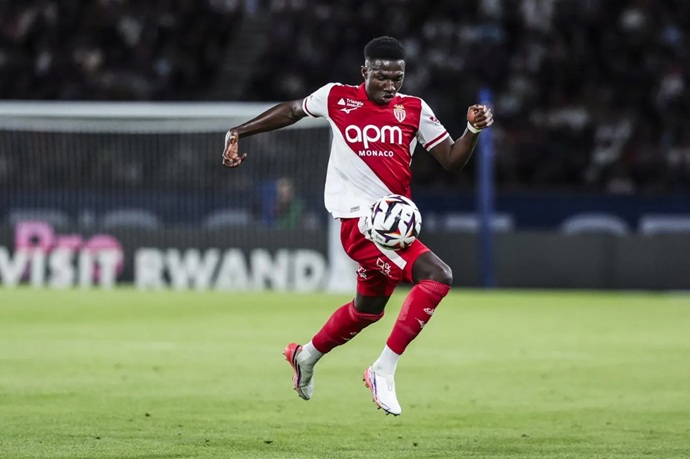 �Ѻ�ҵ�Ҵ����! '�Թ��' �ѹ˧��ʹ '�������'