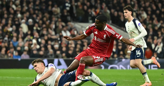 ʹյ�駪�� '�ҹ �� ࿹' ���ⴹ�ᴧ-ʹյ�ҡ�Ѻ��繵�ҧ