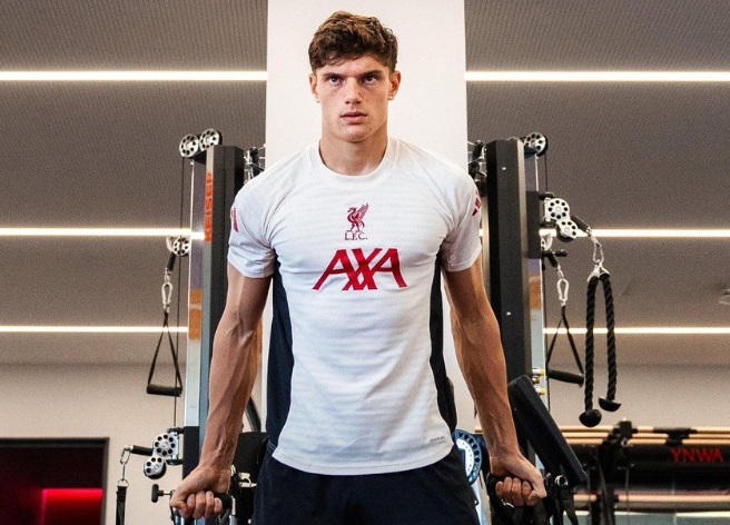 '���͵' ��� '���͹�' �ѧ�����Ἱ�������˧��