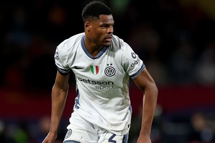 �ŵբ���˧��Դ��ͧ��˭���ѧ���� '��������' ��ѭ���礢��